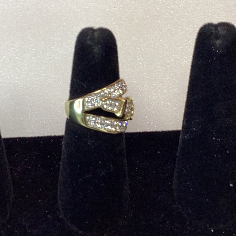 Buckle ring - Picture 2 of 3